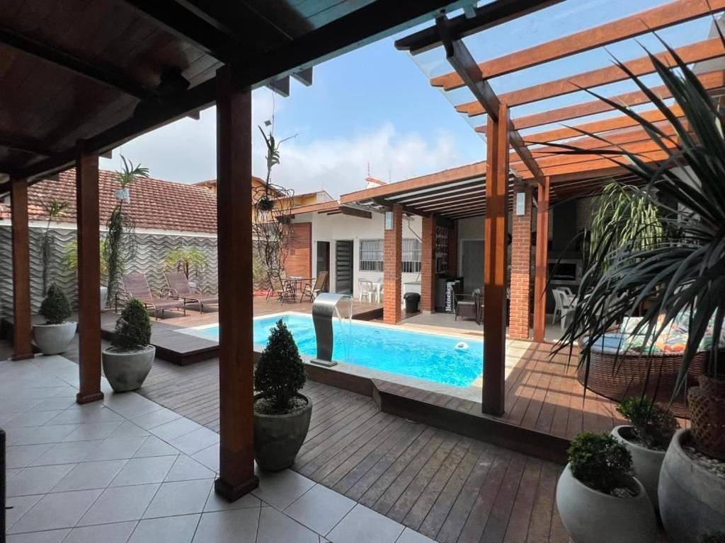 Casa Agradavel Com Piscina, A Poucos Passos Da Praia Peruíbe Exterior foto