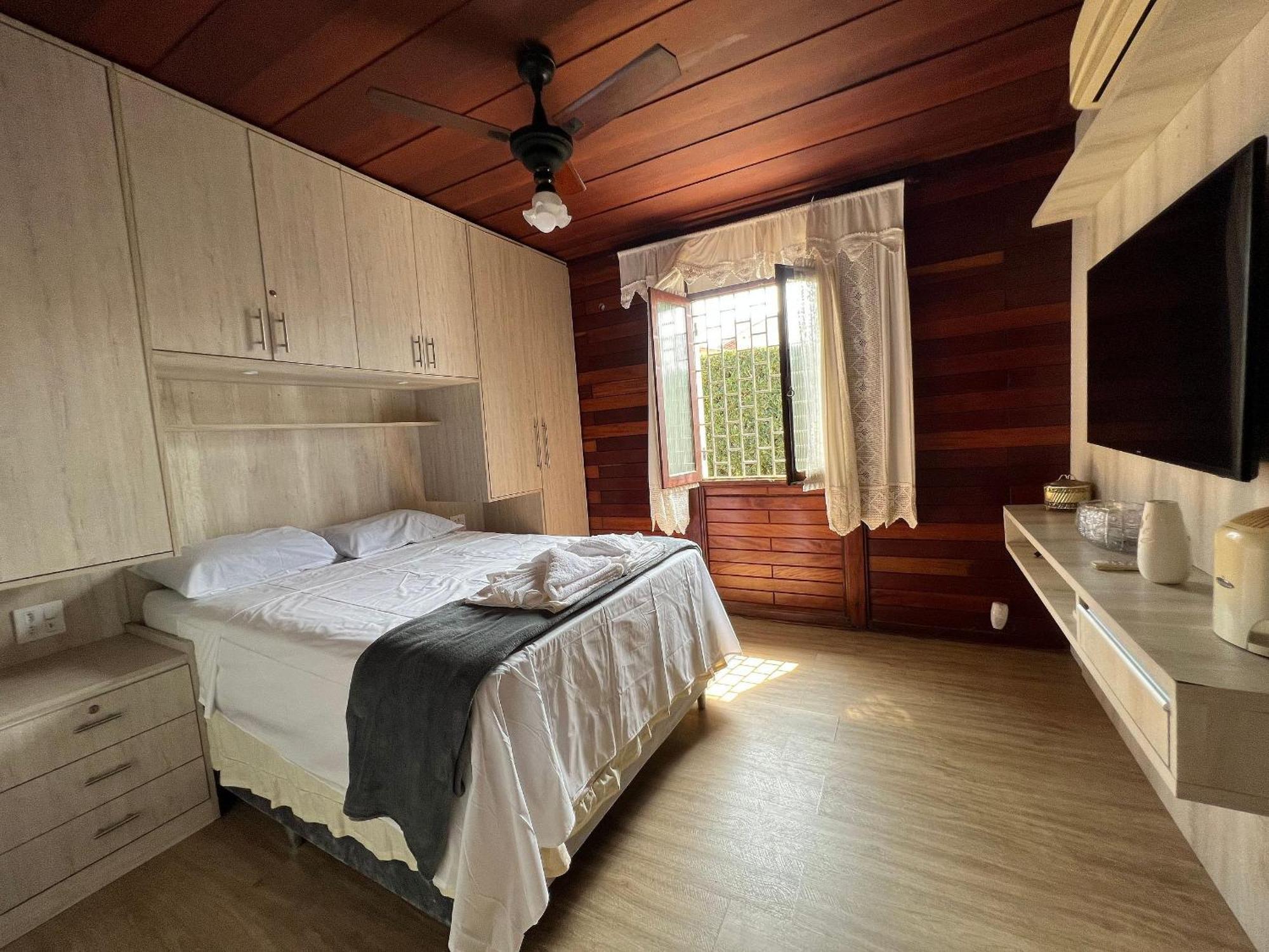 Casa Agradavel Com Piscina, A Poucos Passos Da Praia Peruíbe Exterior foto
