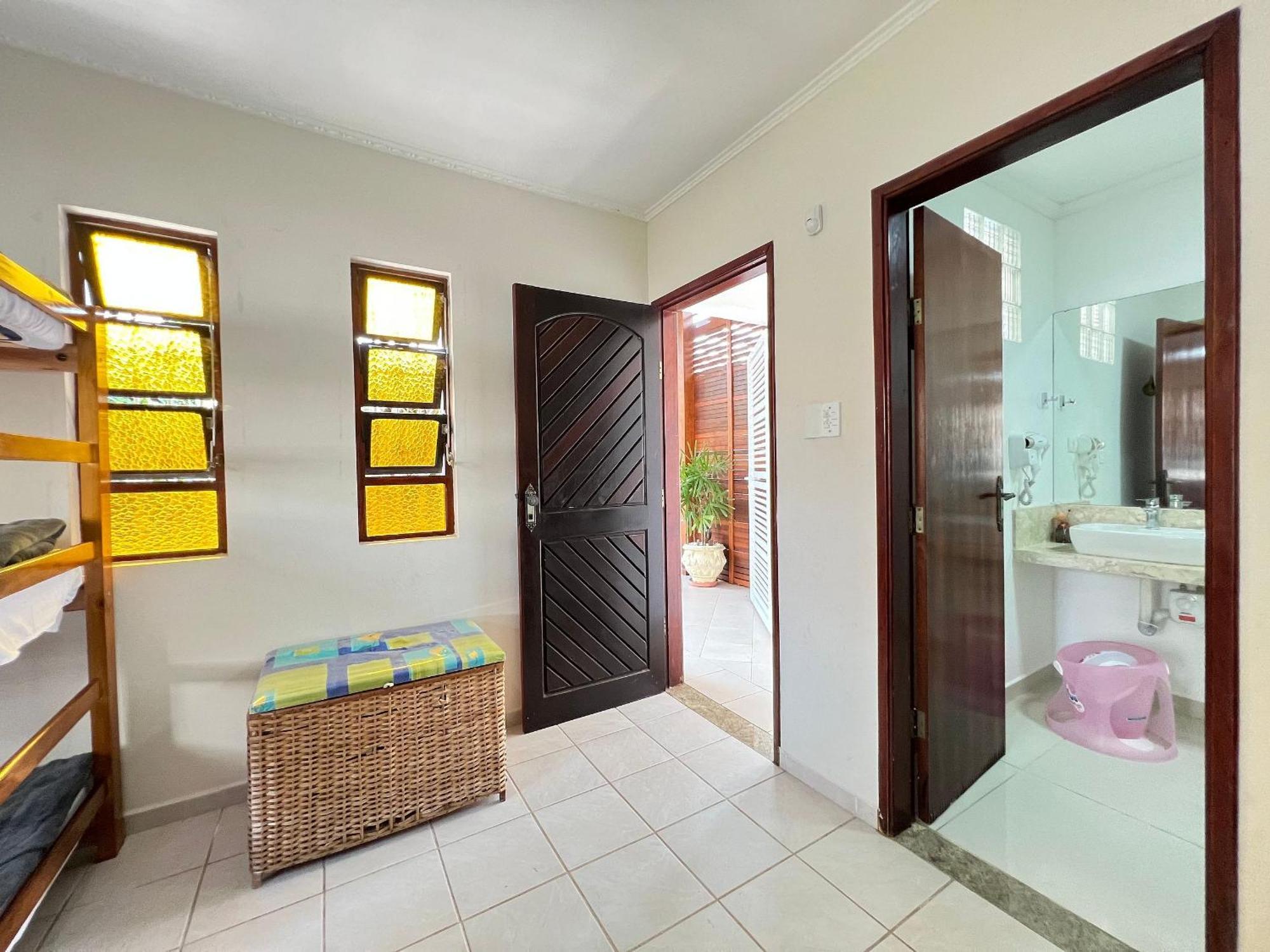 Casa Agradavel Com Piscina, A Poucos Passos Da Praia Peruíbe Exterior foto